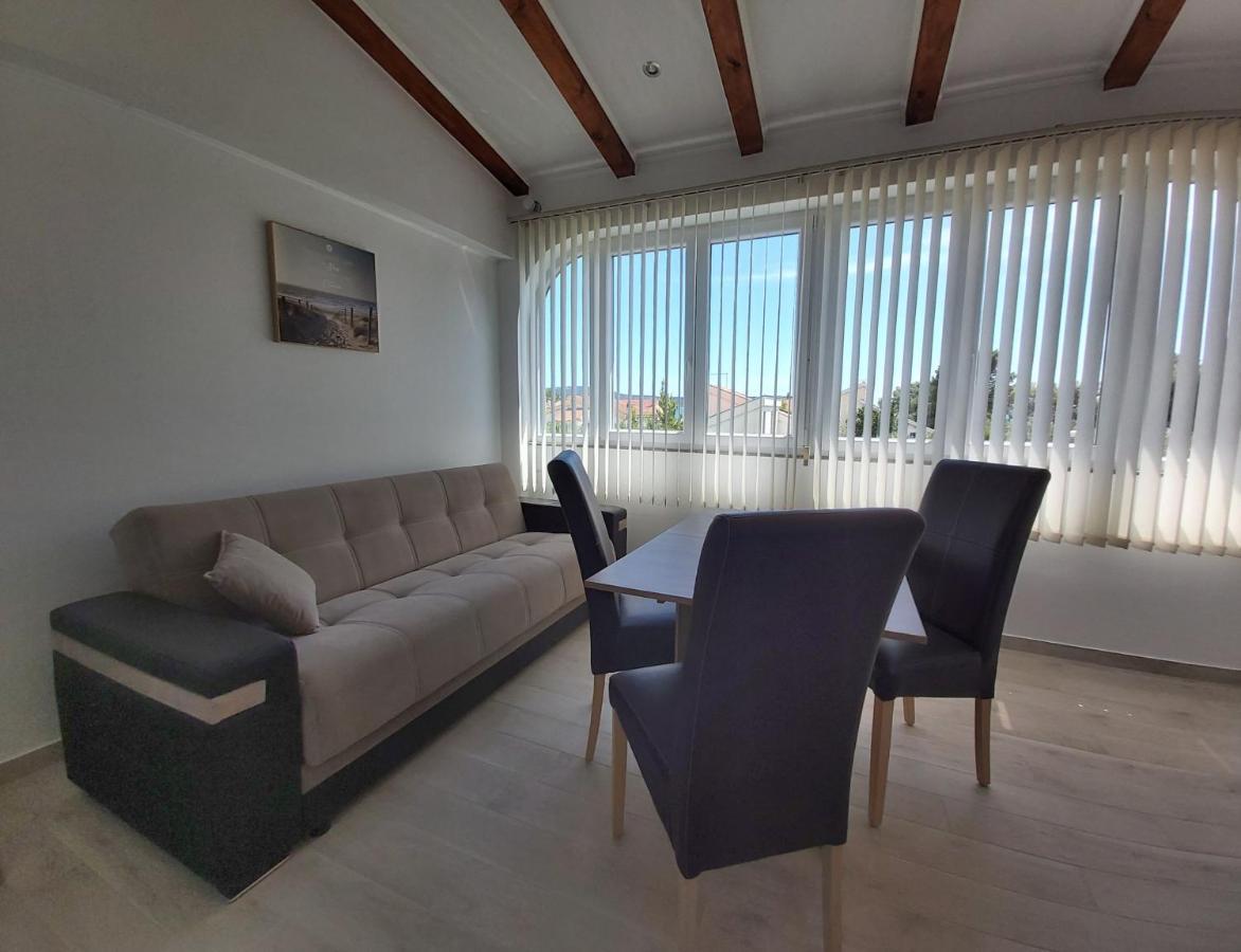 Apartments Adria Ядрия Екстериор снимка