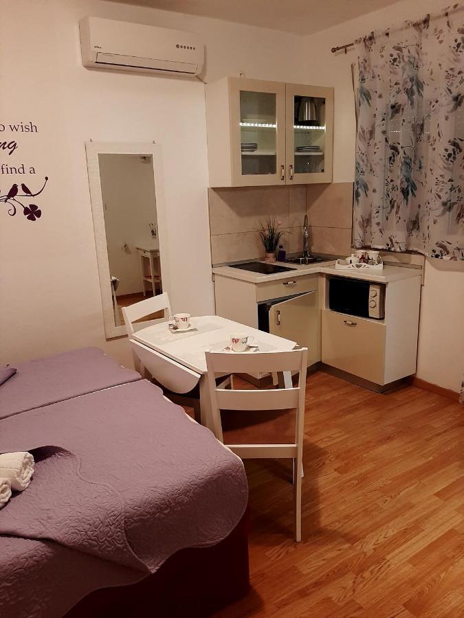 Apartments Adria Ядрия Екстериор снимка