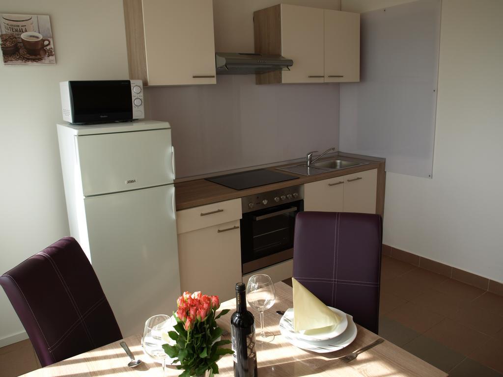 Apartments Adria Ядрия Екстериор снимка