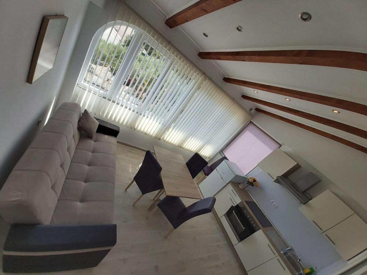 Apartments Adria Ядрия Екстериор снимка