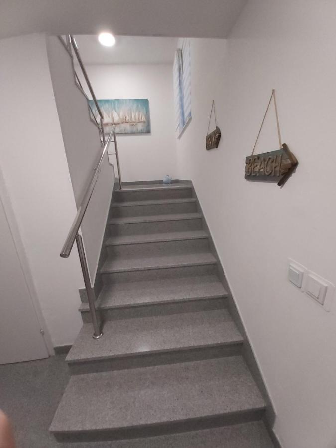 Apartments Adria Ядрия Екстериор снимка